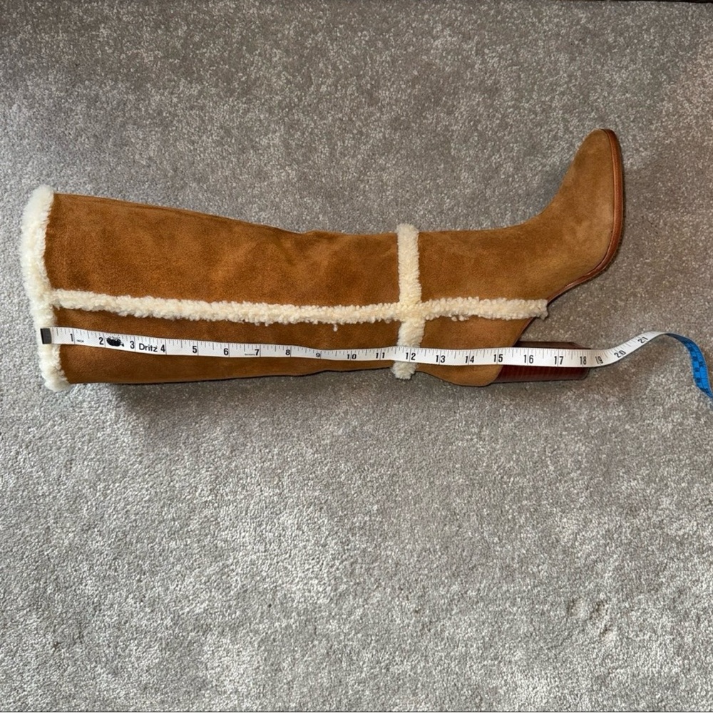 NWOB/UNWORN Lauren Ralph Lauren Suede and Shearling Pull-On Knee Boot in Size 6M - Picture 3 of 9